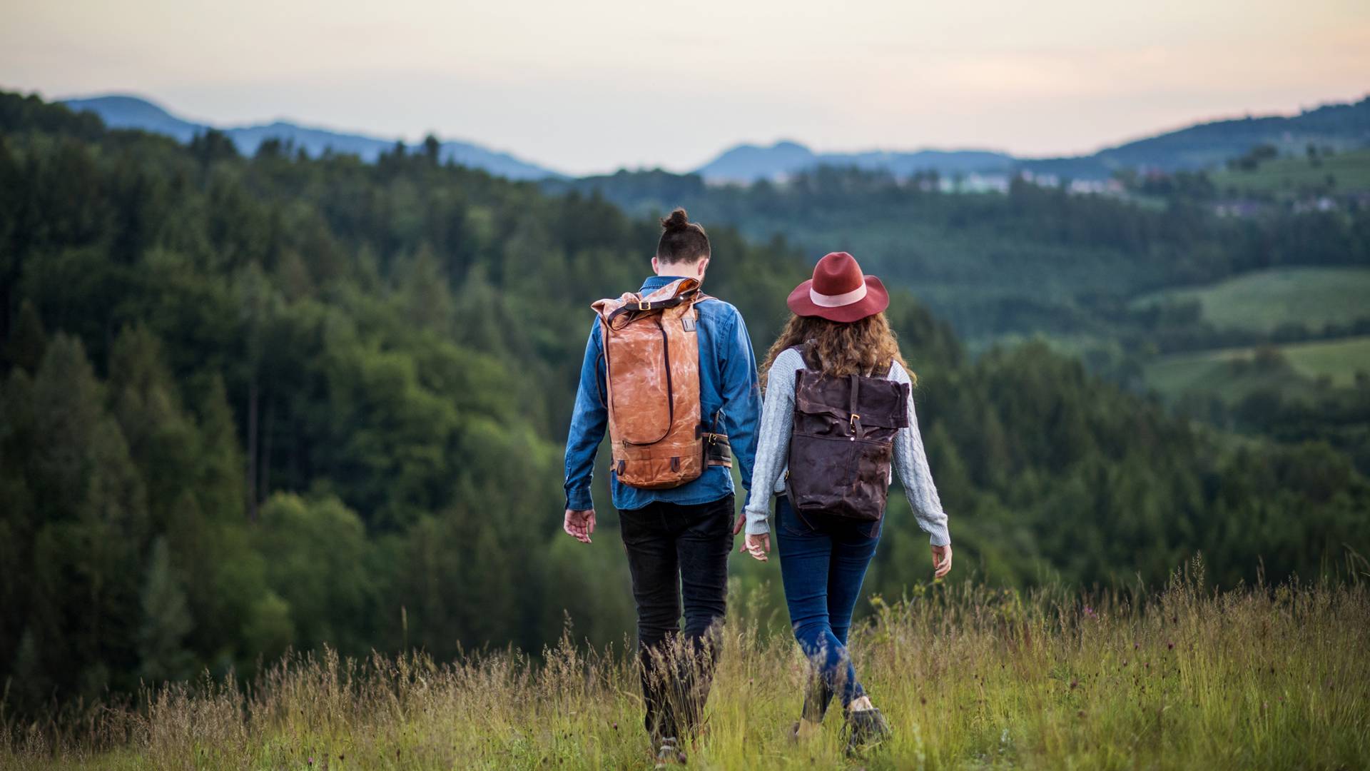 TOP ANGEBOTE FÜR IHREN AKTIVURLAUB BUCHEN