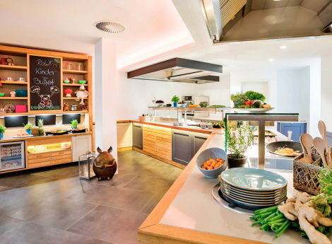 A Taste of Tranquility: Culinary Delights at Romantischer Winkel symbolic picture