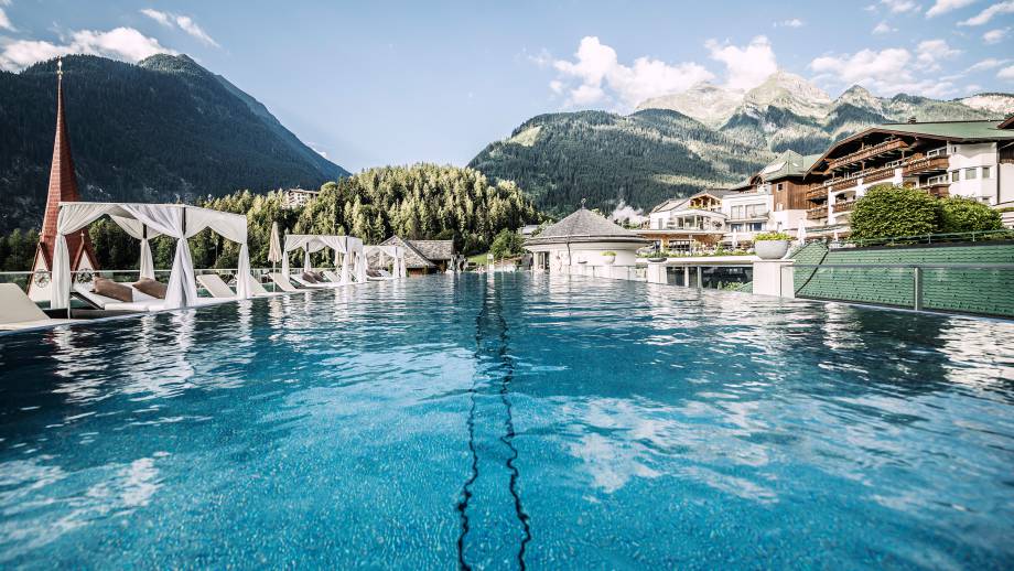 Ihr Luxushotel im Zillertal Symbolfoto