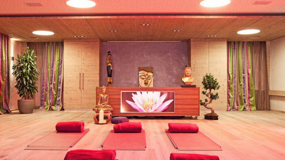 #everythinginflow in the STOCK resort symbolic picture