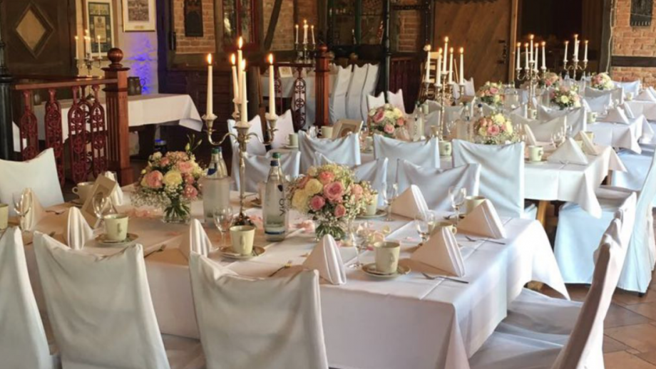 Aussergewöhnliche Feiern & Hochzeiten mit Schlossatmosphäre. Symbolfoto