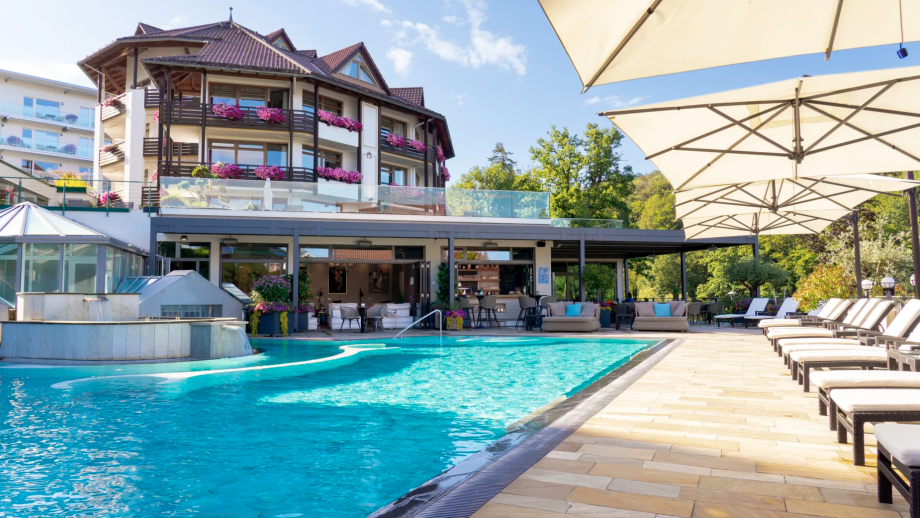 A Taste of Tranquility: Culinary Delights at Romantischer Winkel symbolic picture